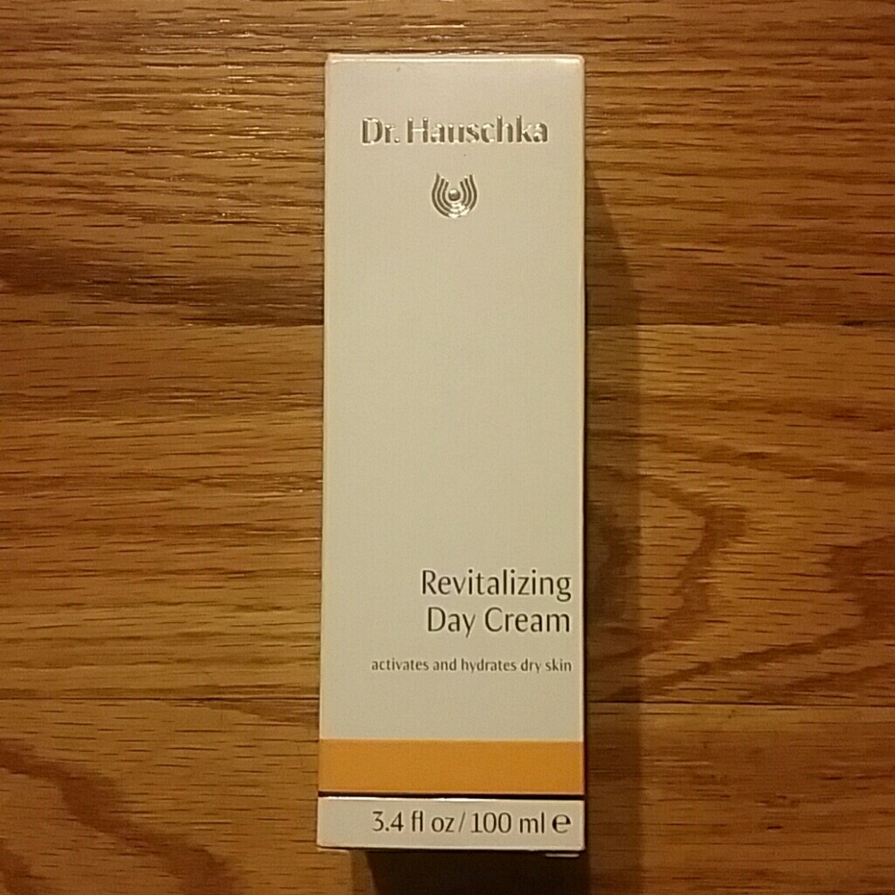 Dr. Hauschka Revitalizing Day Cream